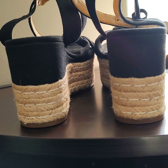 Michael Michael Kors Espadrille Wedges with Bows - Picture 5 of 8